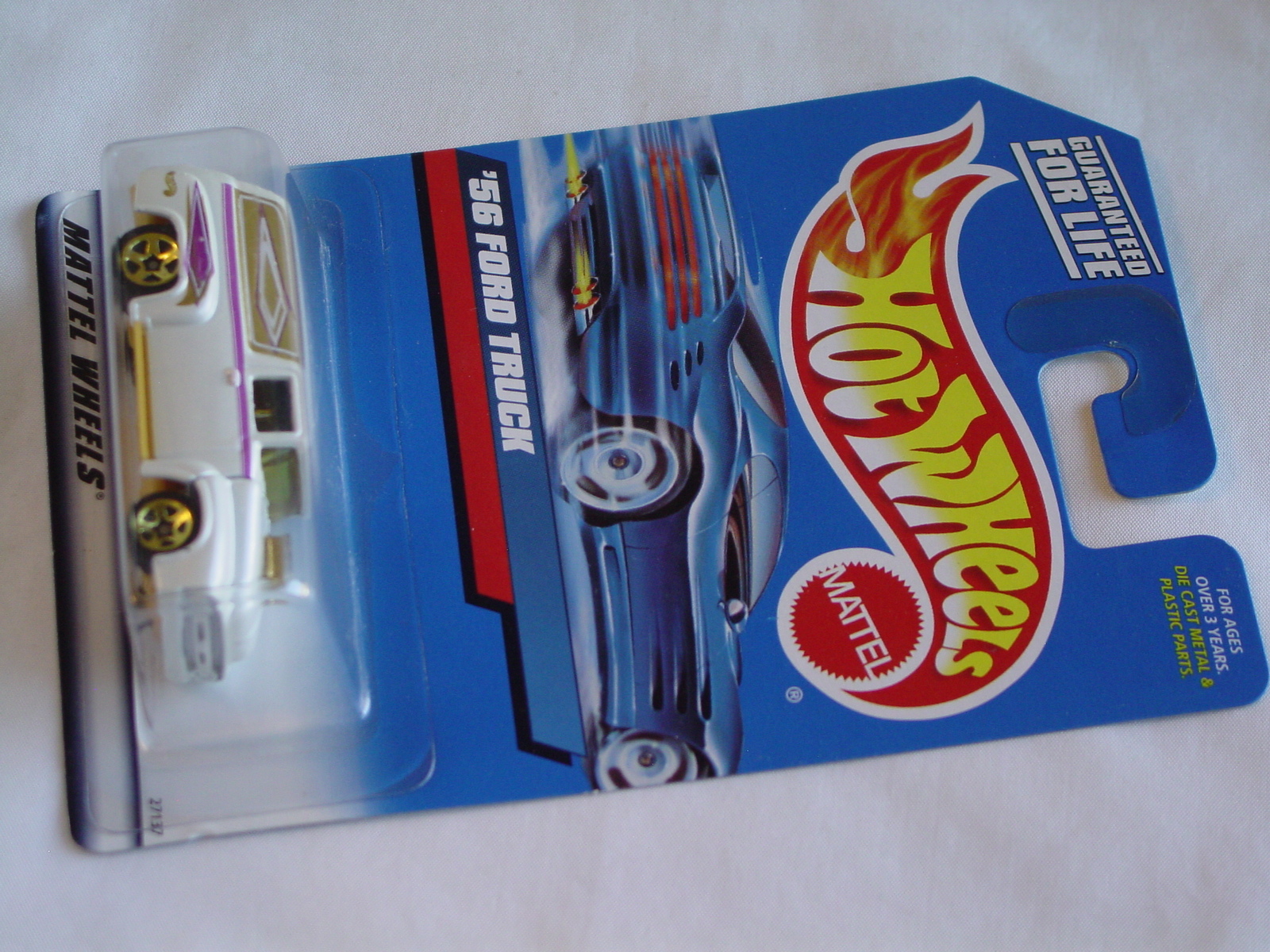 New Hot Wheels 27137 - 171 56 Ford Truck White SP5GD
