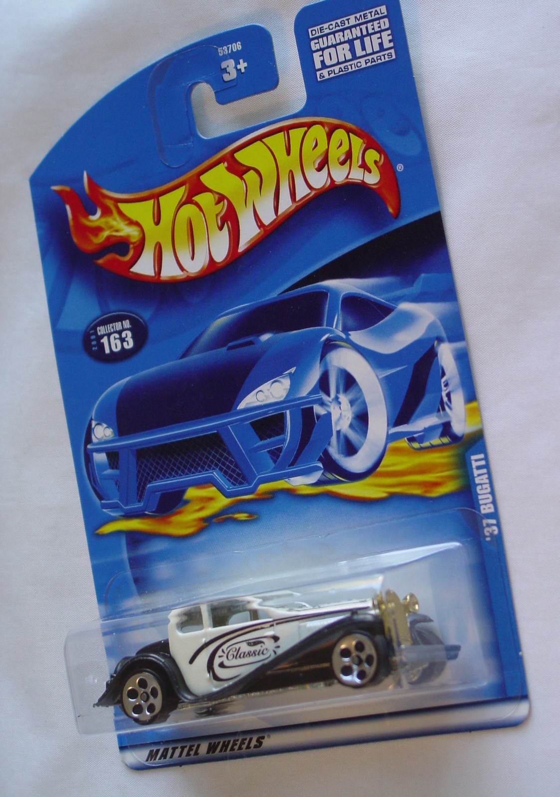 New Hot Wheels - 53706 163 37 Bugatti White HO5
