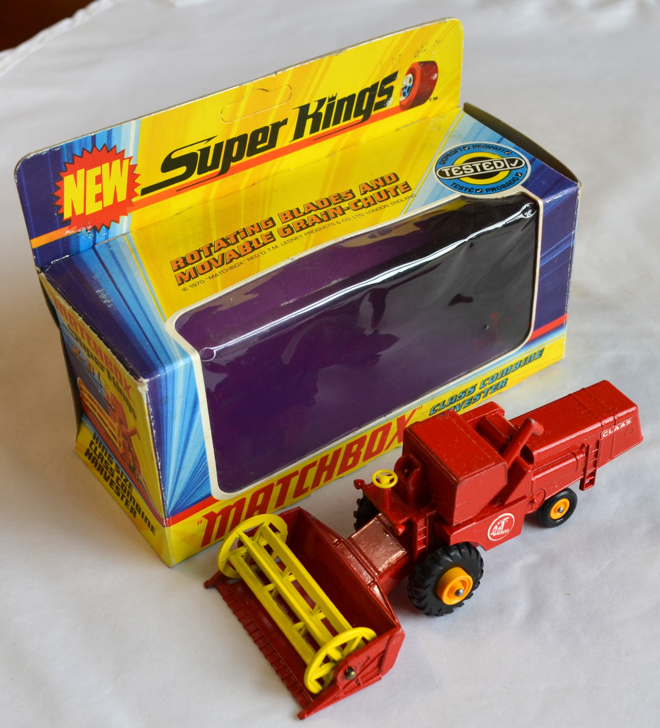 King Size 9 B 6 - Combine Red NM+ C8.5 box