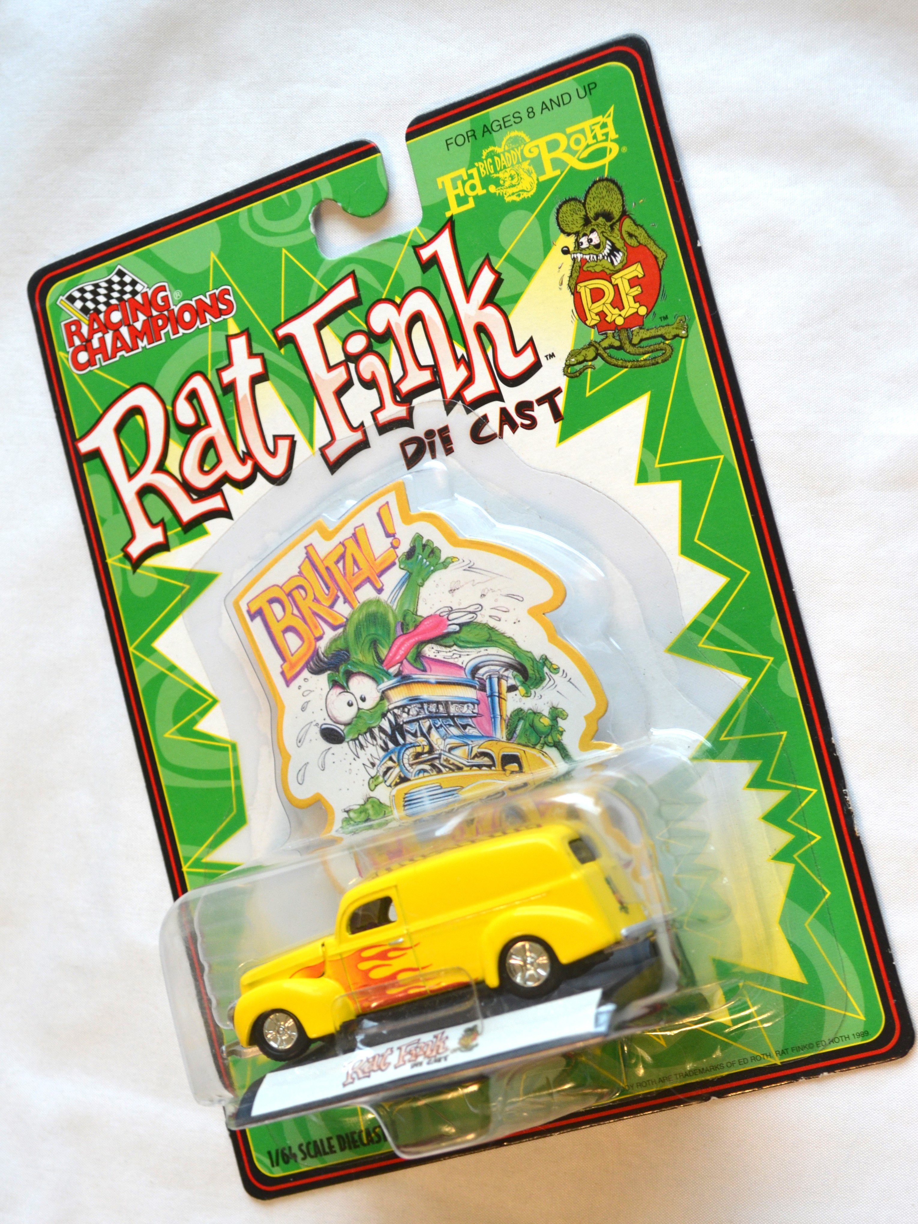 Racing Champions - RATFINK Sedan Delivery Brutal