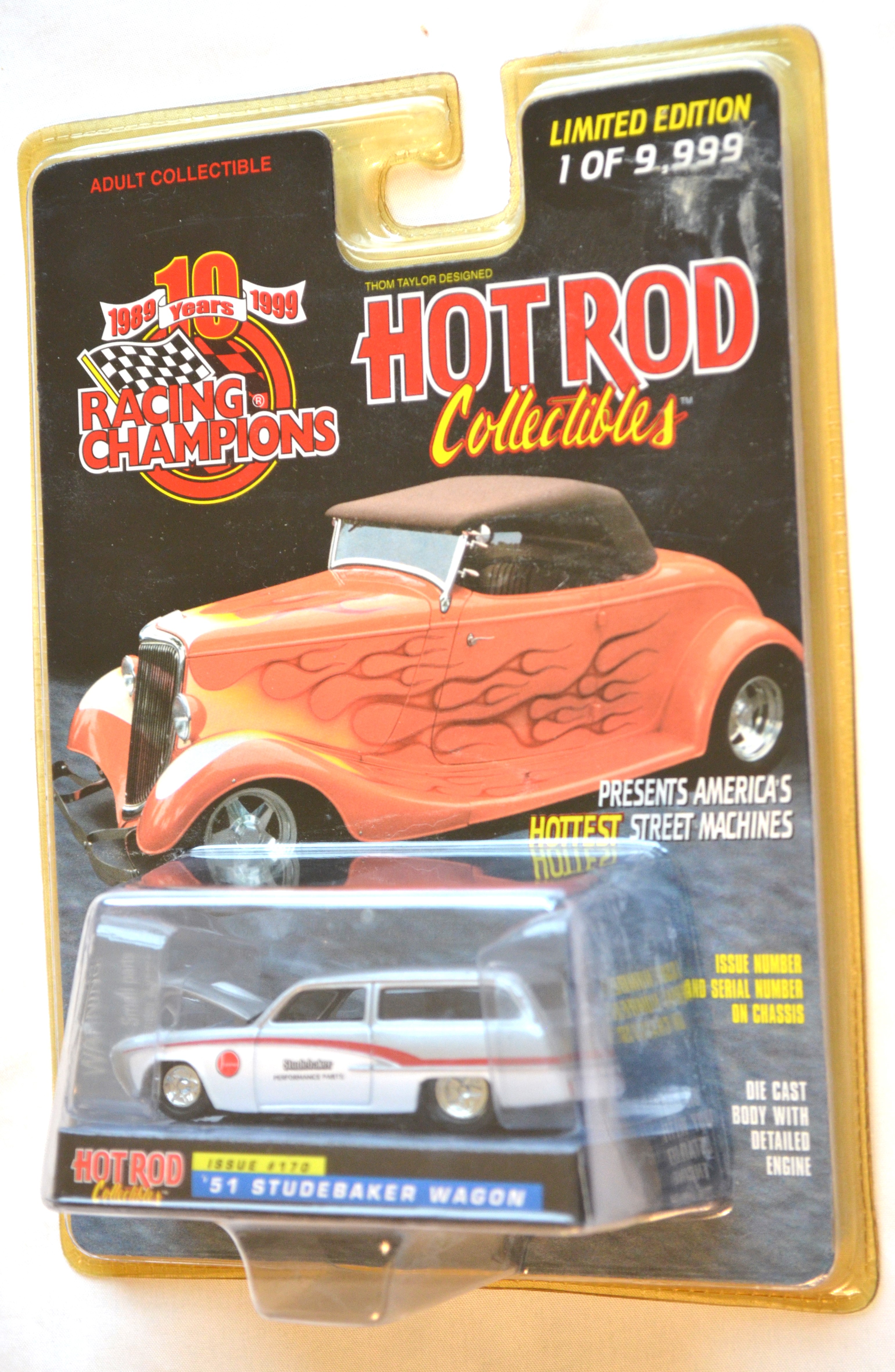 Racing Champions 170 - HOT ROD 51 Studebaker Wagon met Grey/White 1/9999