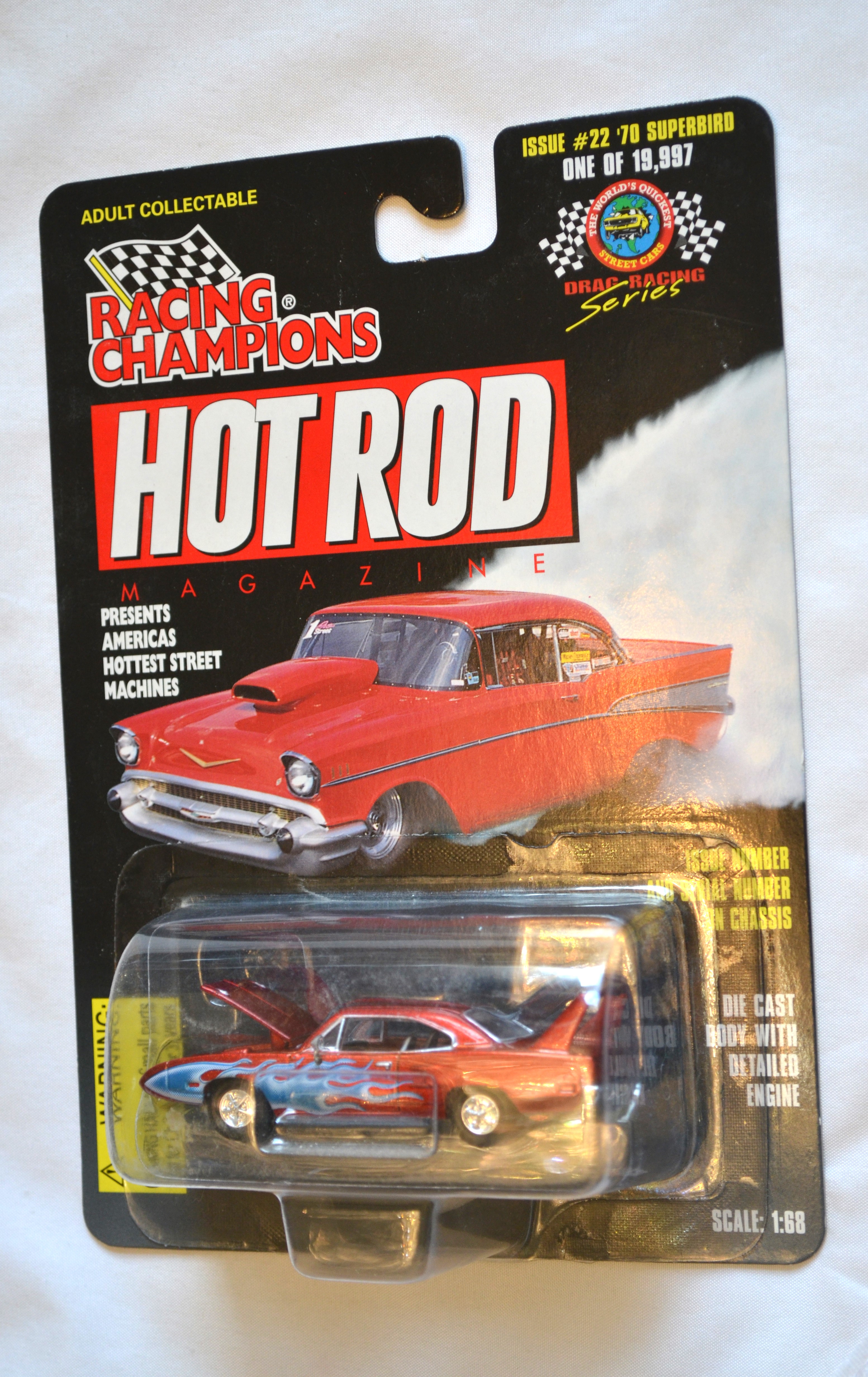 Racing Champions 22 - HOTROD 70 Superbird metallic Red 1/19997
