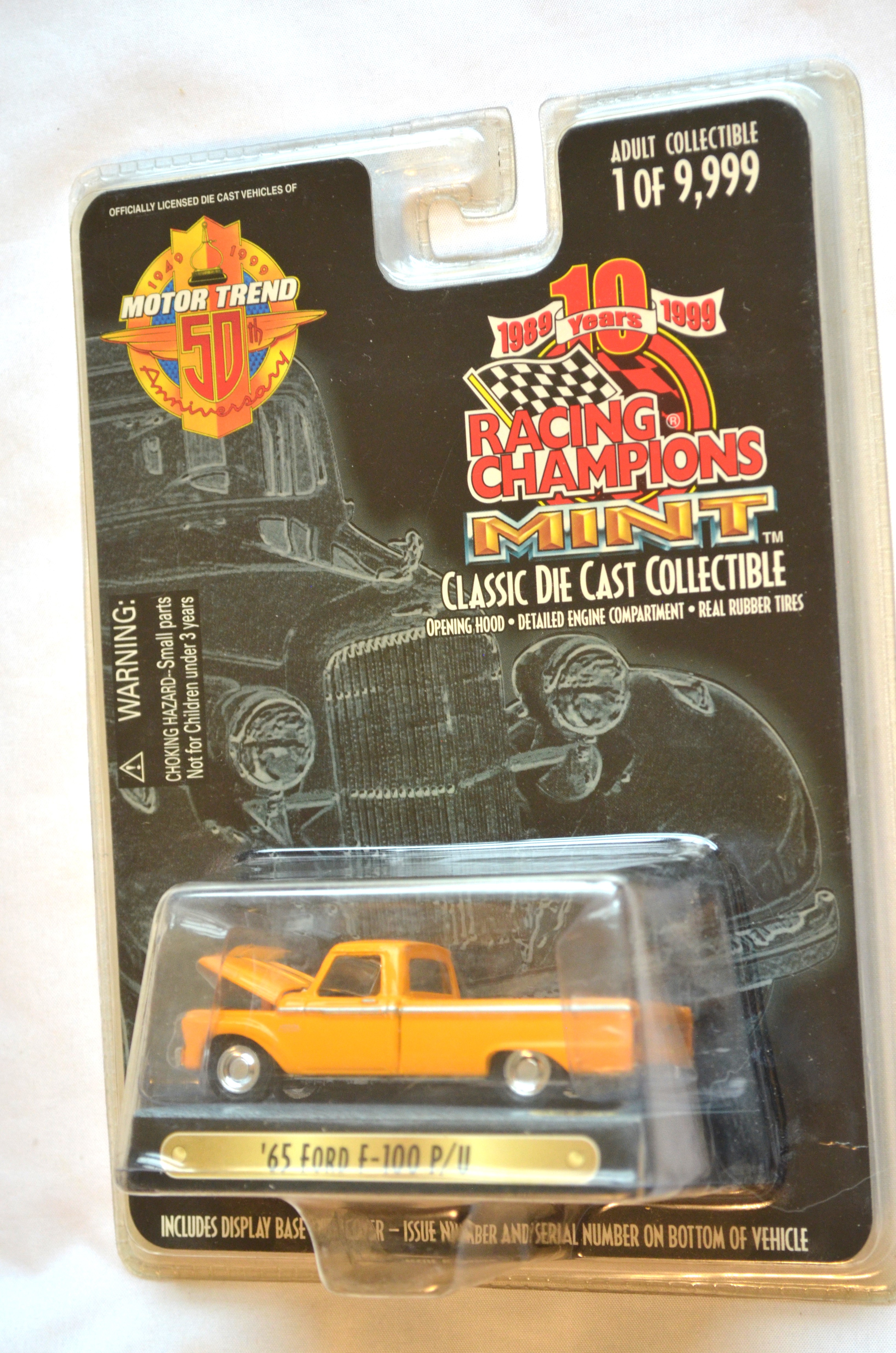 Racing Champions - MINT 65 Ford F-100 Pickup Motor Trend 50th 1/9999