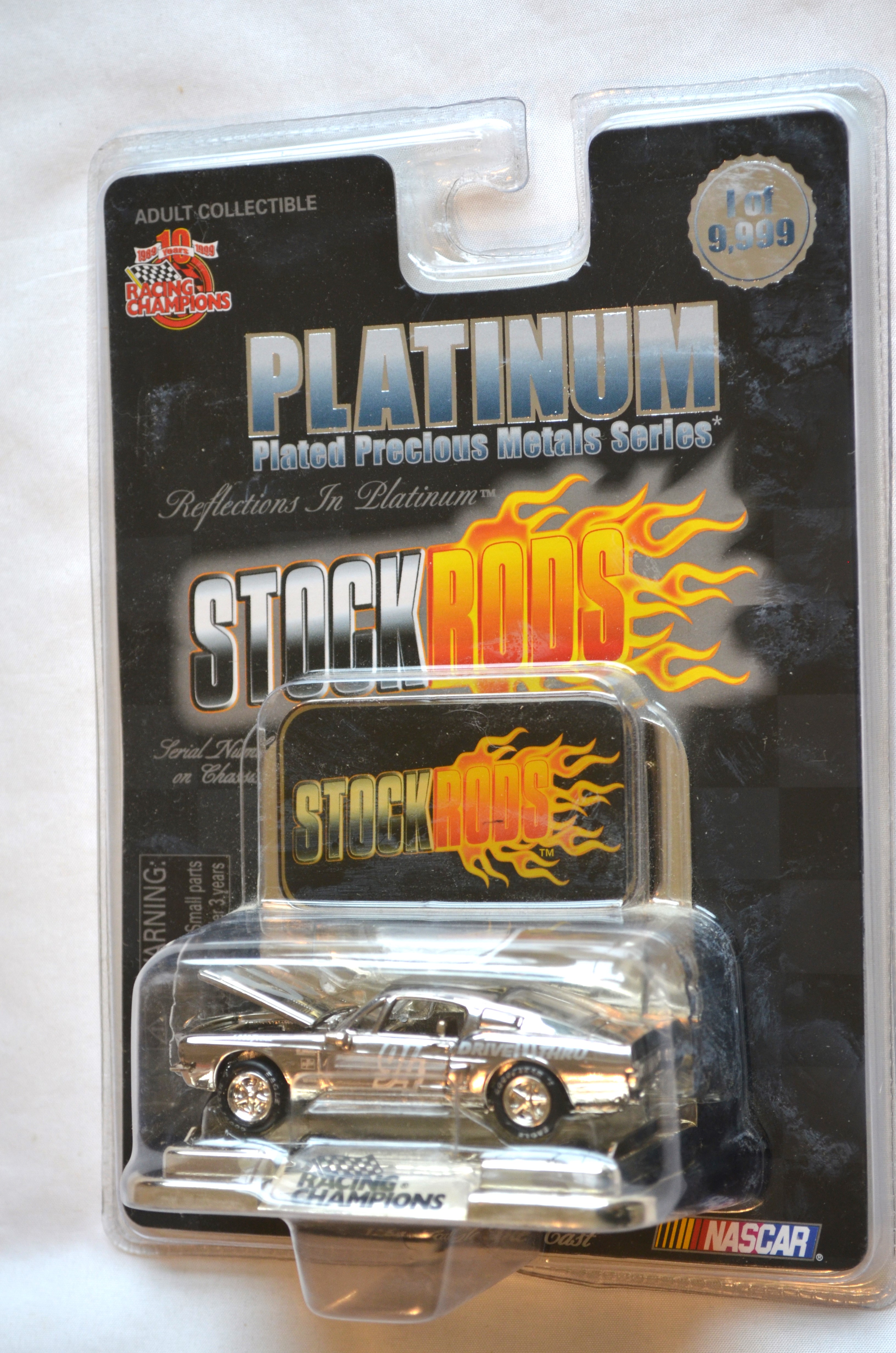 Racing Champions - PLATINUM 94 Mustang McDonalds 1/9999