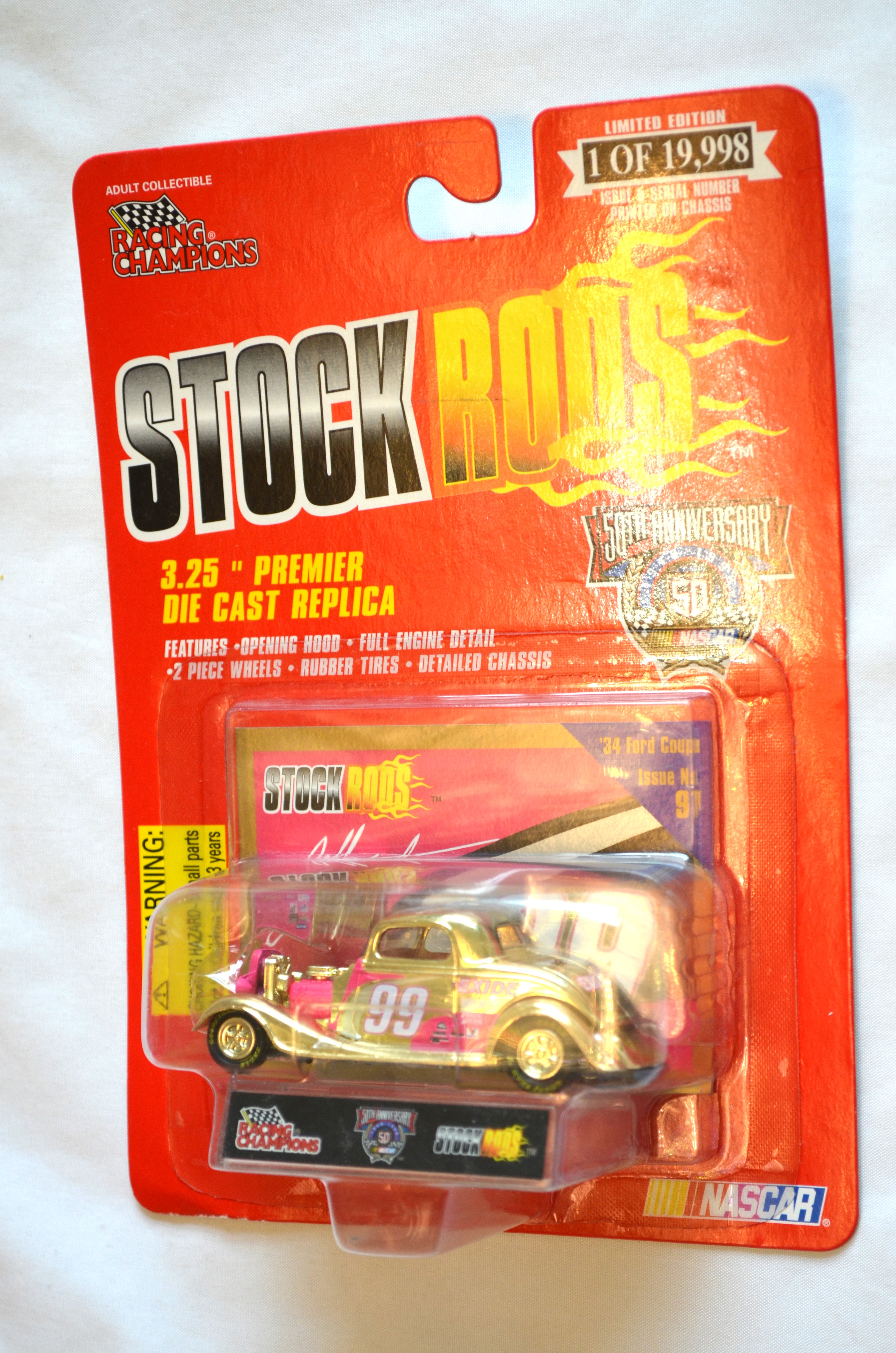 Racing Champions 97 - STOCKRODS 34 Ford Coupe 99 Exide Gold 1/19998