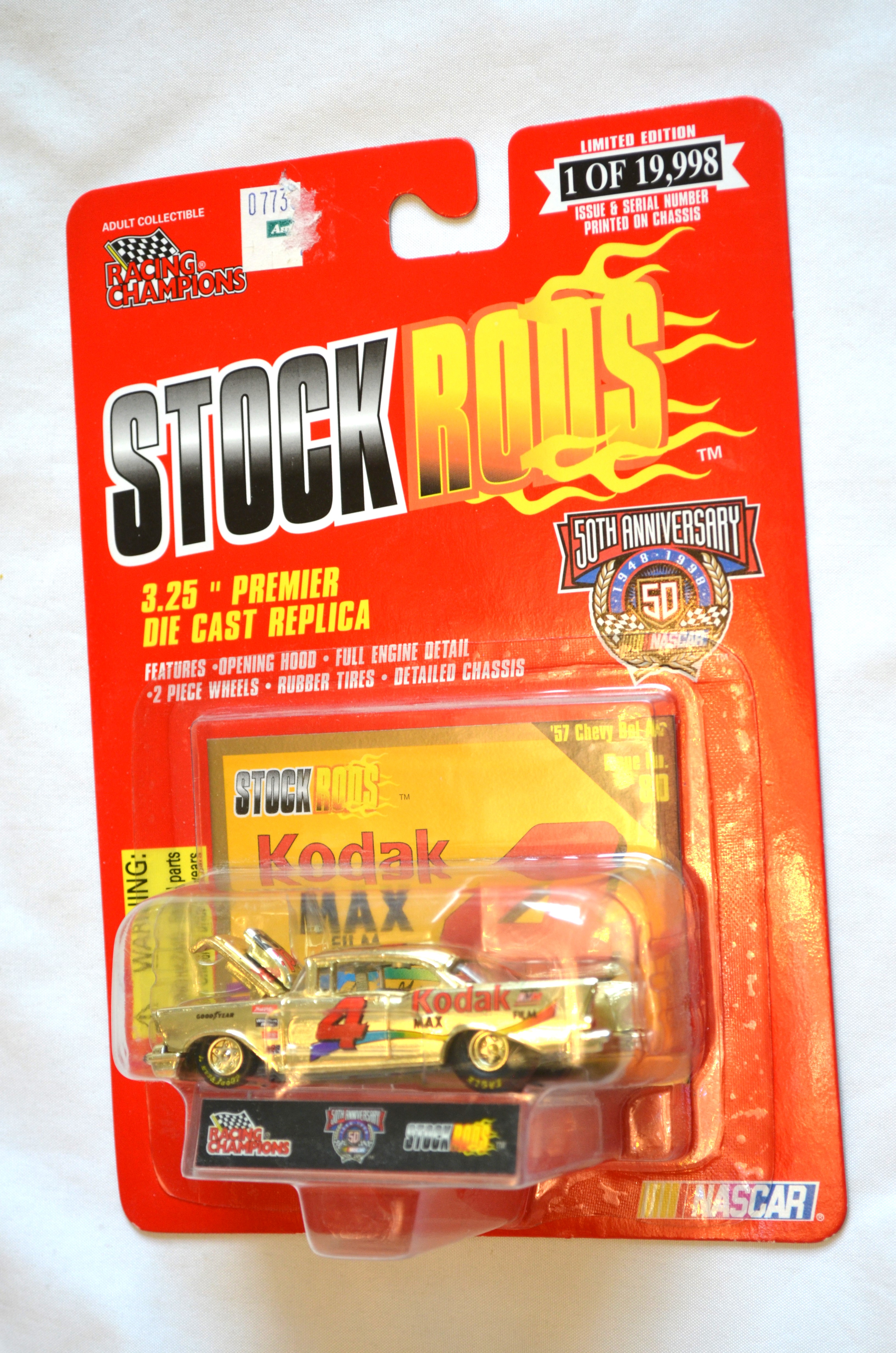 Racing Champions 80 - STOCKRODS 57 Bel Air 4 Kodak Gold 1/19998