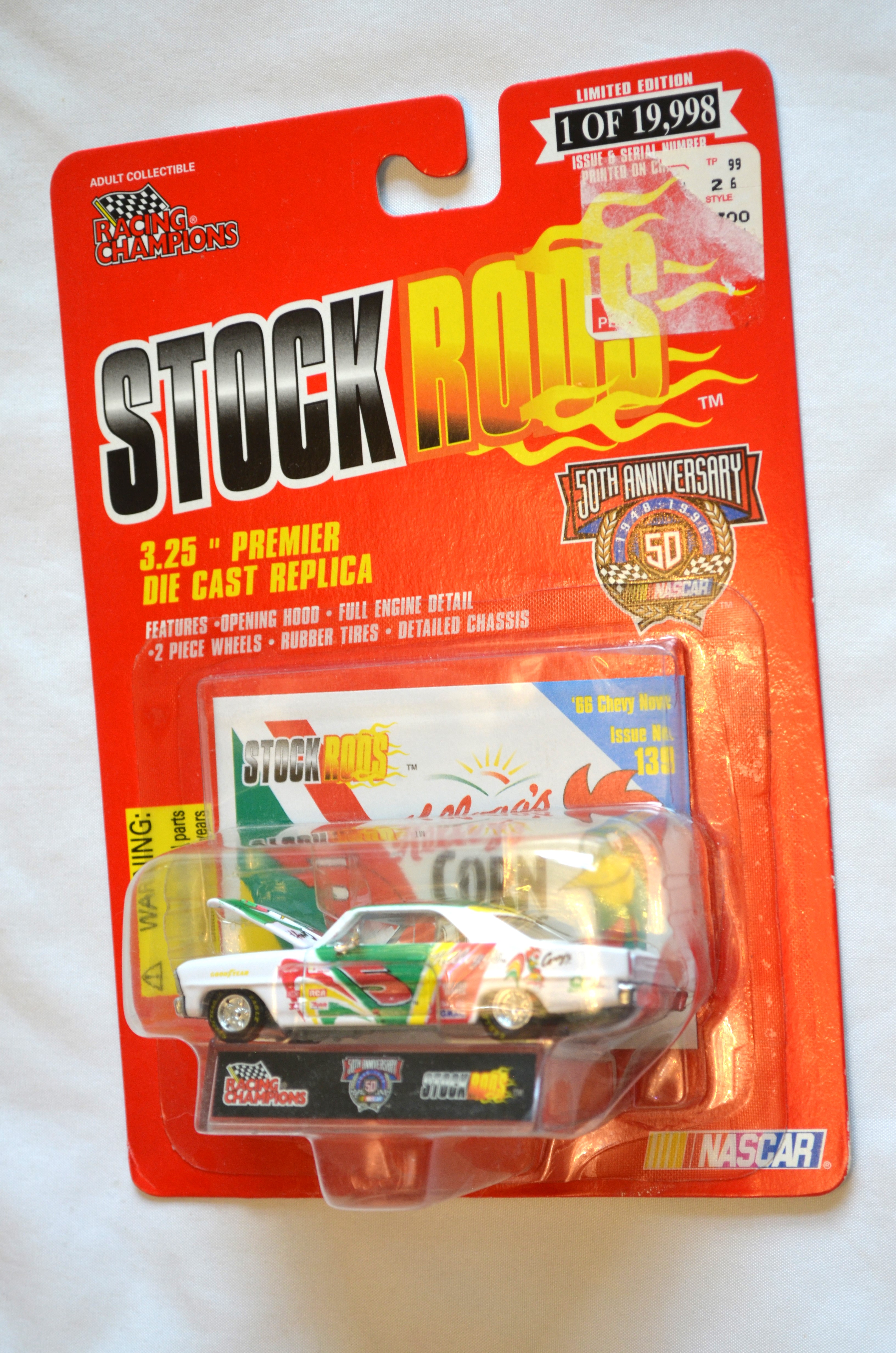 Racing Champions 139 - STOCKRODS 66 Chevy Nova 5 Corn Flakes White 1/19998
