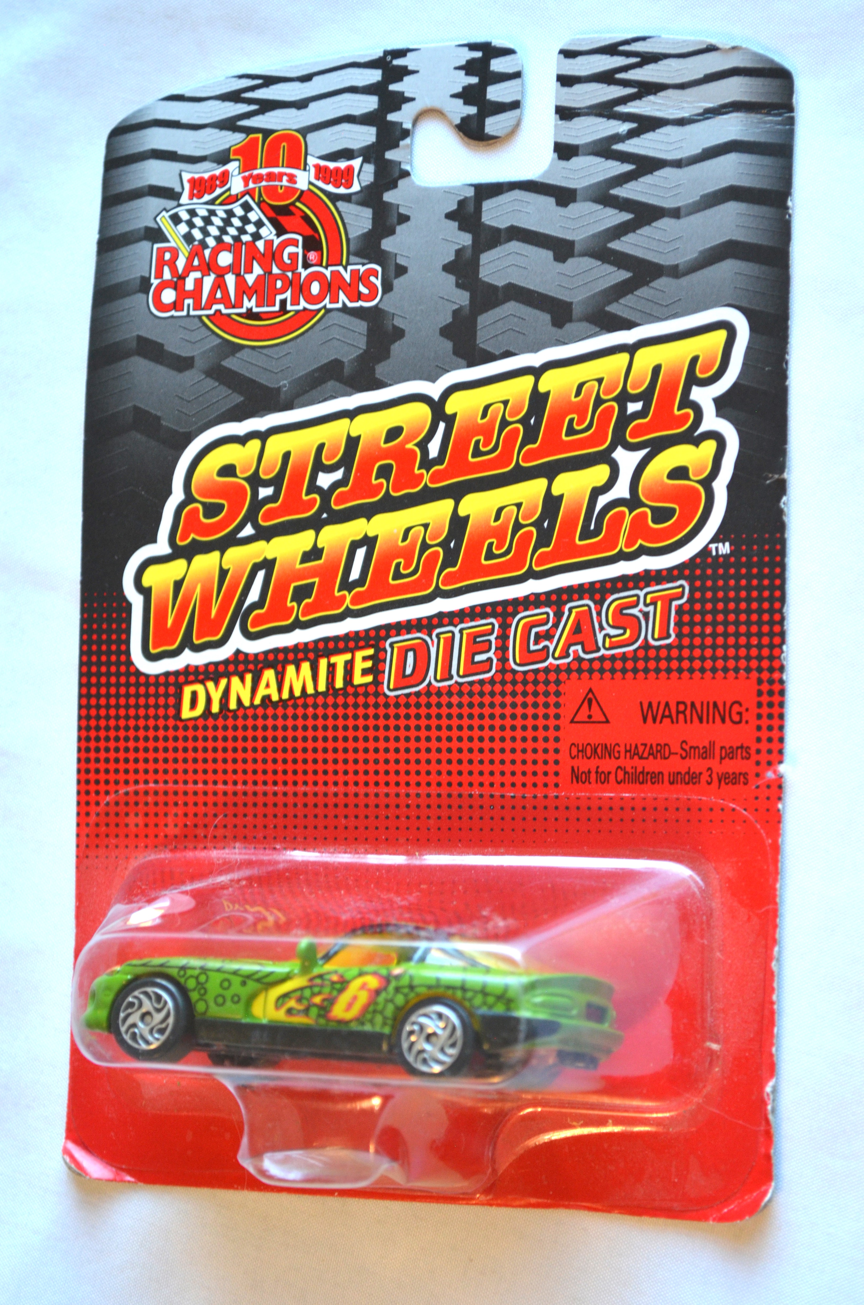 Racing Champions - STREETWHEELS Viper light Green Dragon Breath